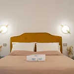 Boutique San Daniele 치렐라