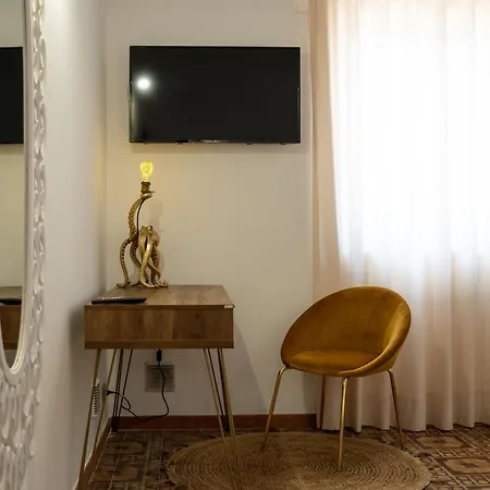 Boutique San Daniele B&B 치렐라